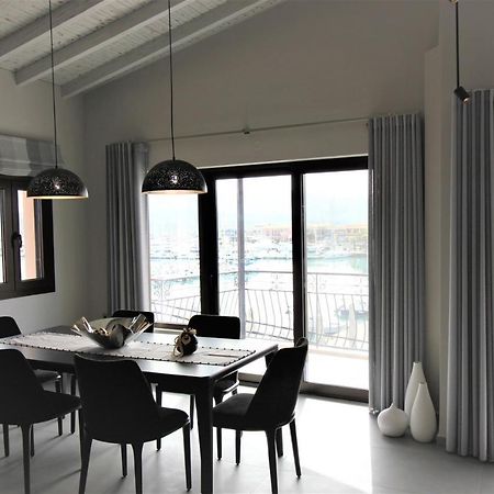 The Victoria-City Apartment Λευκάδα Εξωτερικό φωτογραφία